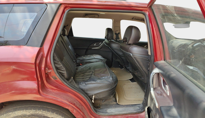 2012 Mahindra XUV500 W8, Diesel, Manual, 94,204 km, interior