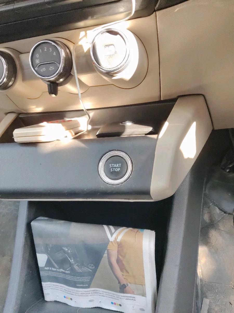2019 Renault TRIBER RXZ, Petrol, Manual, 65,763 km, interior