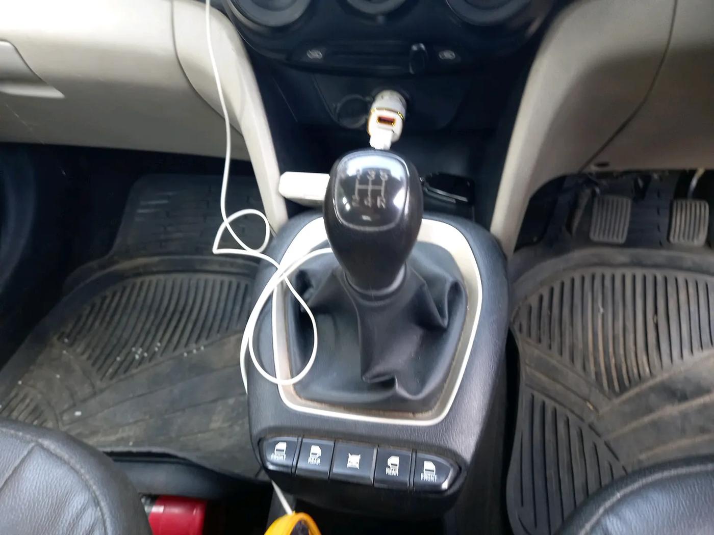2021 Hyundai NEW SANTRO MAGNA EXECUTIVE CNG, Petrol, Manual, 64,353 km, interior