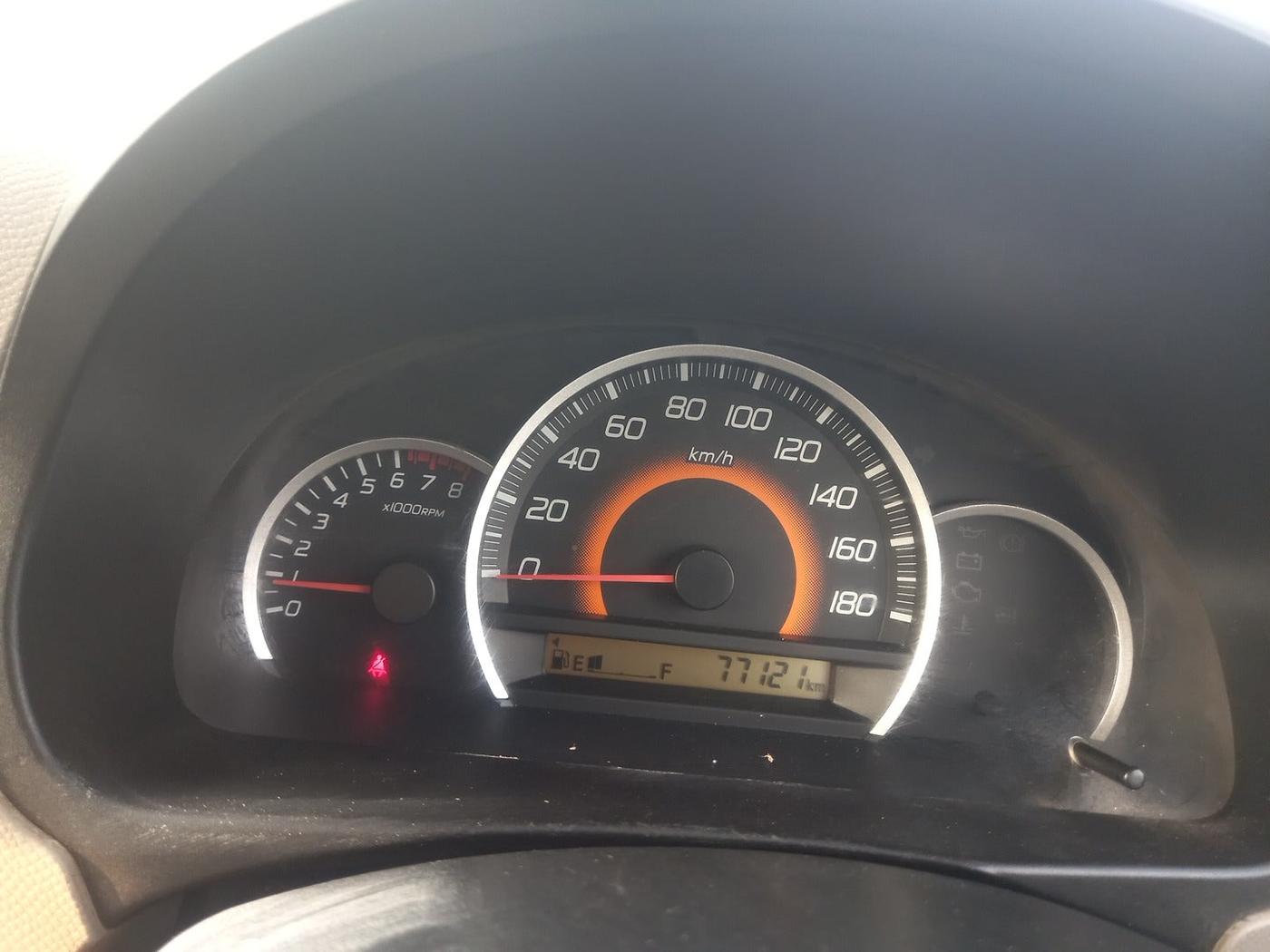 2013 Maruti Wagon R 1.0 VXI, Petrol, Manual, 77,121 km, interior