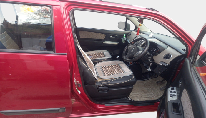 2013 Maruti Wagon R 1.0 VXI, Petrol, Manual, 77,121 km, interior