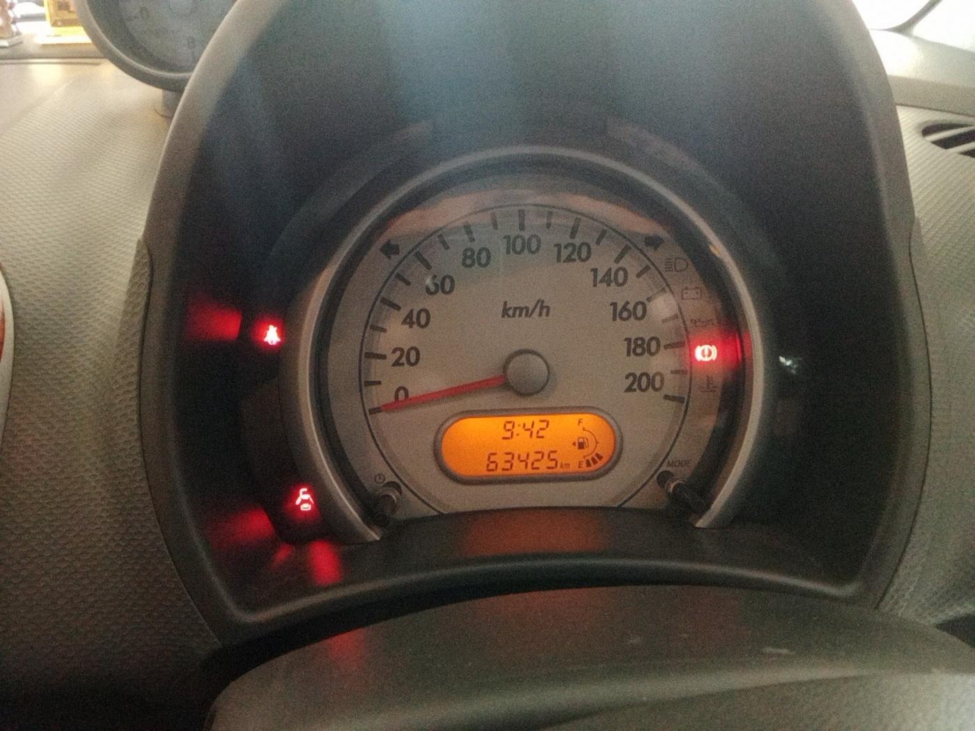 2010 Maruti Ritz VXI, Petrol, Manual, 63,425 km, interior