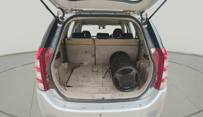 2015 Mahindra XUV500 W4, Diesel, Manual, 89,082 km, exterior