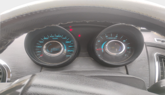 2015 Mahindra XUV500 W4, Diesel, Manual, 89,082 km, interior