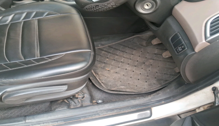 2016 Hyundai Creta SX 1.6 DIESEL, Diesel, Manual, 78,770 km, interior