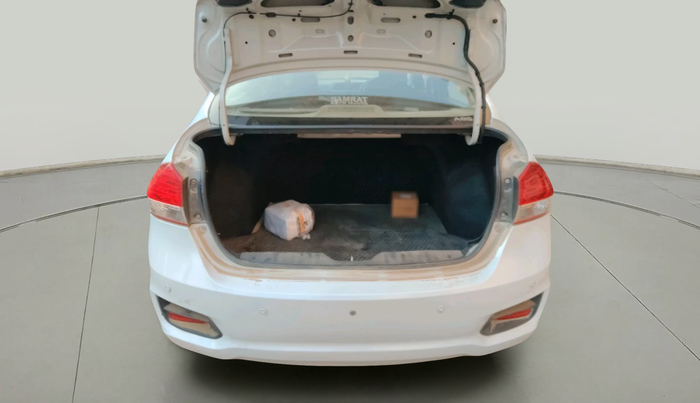 2015 Maruti Ciaz VDI +, Diesel, Manual, 1,39,102 km, exterior