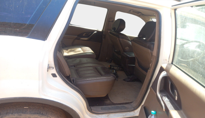 2012 Mahindra XUV500 W8, Diesel, Manual, 1,06,993 km, interior