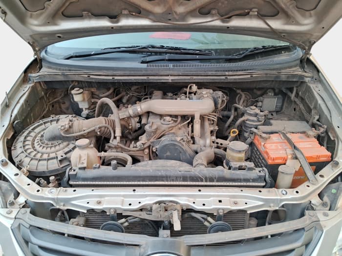2012 Toyota Innova 2.5 G2 7STR, Diesel, Manual, 85,980 km, exterior