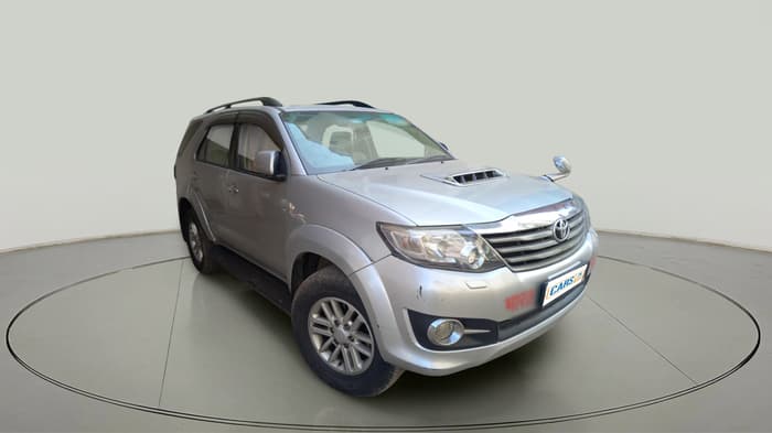 2013 Toyota Fortuner 3.0 4X2 AT, Diesel, Automatic, 1,75,561 km, exterior