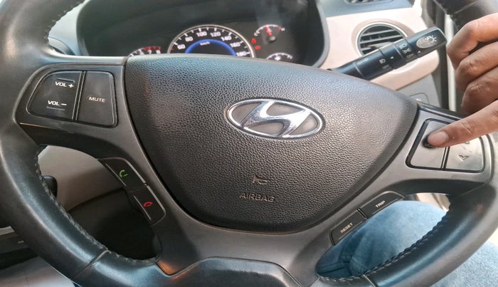 2016 Hyundai Grand i10 ASTA (O) 1.2 KAPPA VTVT, Petrol, Manual, 60,464 km, interior