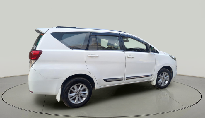 2018 Toyota Innova Crysta 2.4 G 7 STR, Diesel, Manual, 2,04,477 km, exterior
