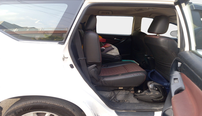 2018 Toyota Innova Crysta 2.4 G 7 STR, Diesel, Manual, 2,04,477 km, interior