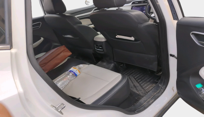 2022 MG ASTOR SMART EX 1.5 MT, Petrol, Manual, 17,724 km, interior