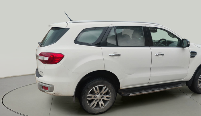 2018 Ford Endeavour TITANIUM 3.2 4X4 AT, Diesel, Automatic, 1,41,144 km, exterior
