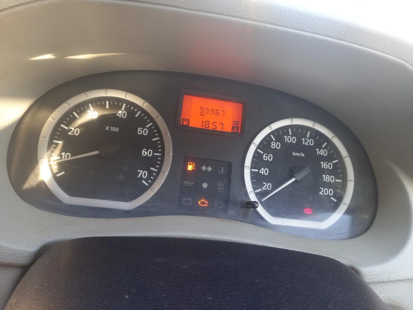 2014 Mahindra Verito 1.5 D4, Diesel, Manual, 99,967 km, interior