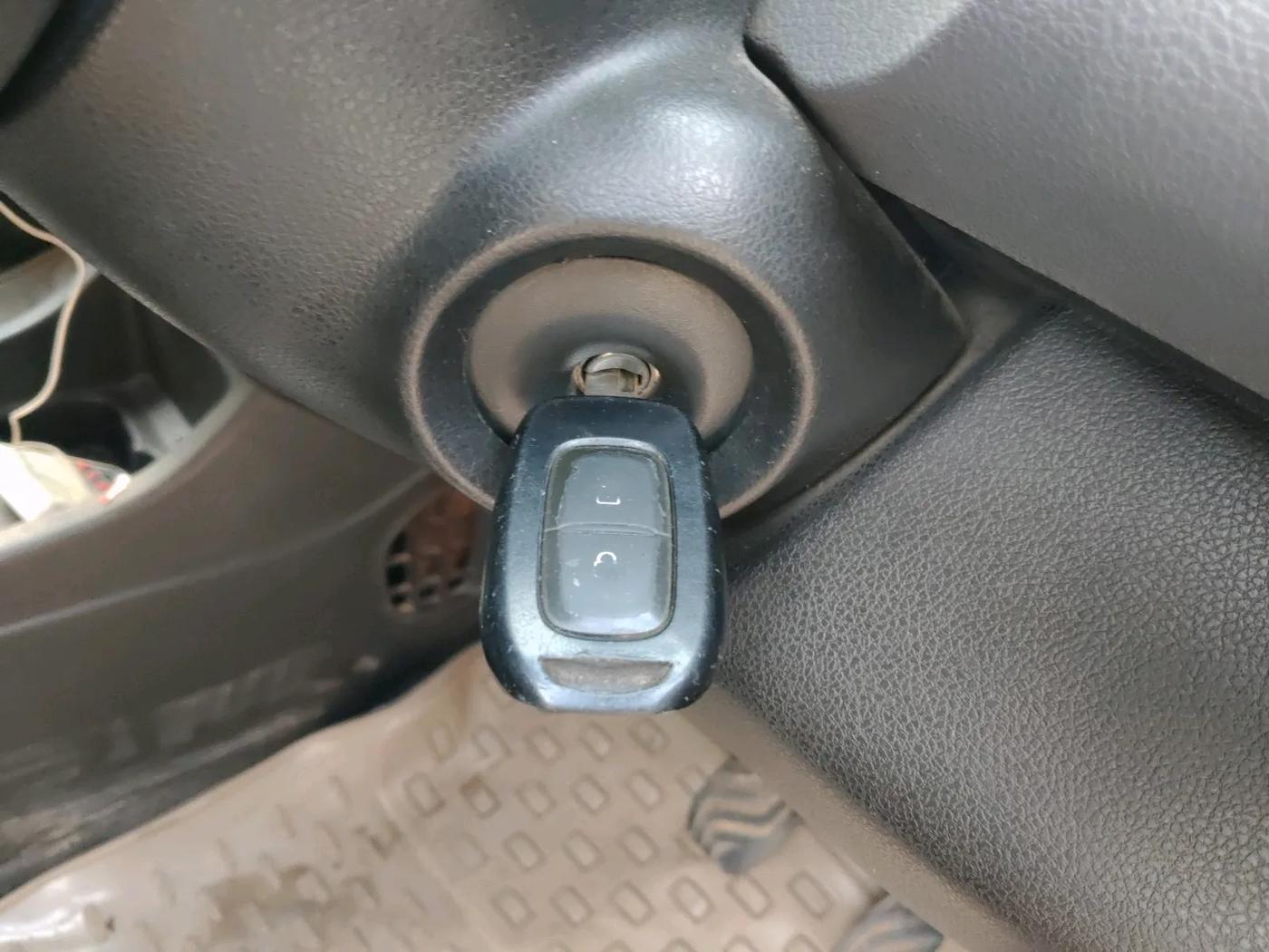 2018 Renault Kwid RXT 0.8, Petrol, Manual, 57,762 km, interior