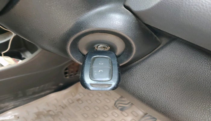 2018 Renault Kwid RXT 0.8, Petrol, Manual, 57,762 km, interior