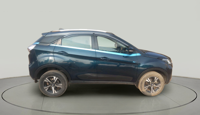2022 Tata NEXON EV XZ PLUS LUX, Electric, Automatic, 88,396 km, exterior