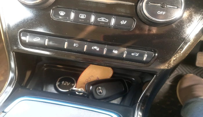 2022 Tata NEXON EV XZ PLUS LUX, Electric, Automatic, 88,396 km, interior