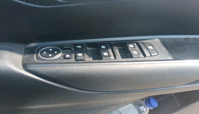 2022 KIA SONET HTK PLUS 1.5, Diesel, Manual, 49,161 km, interior