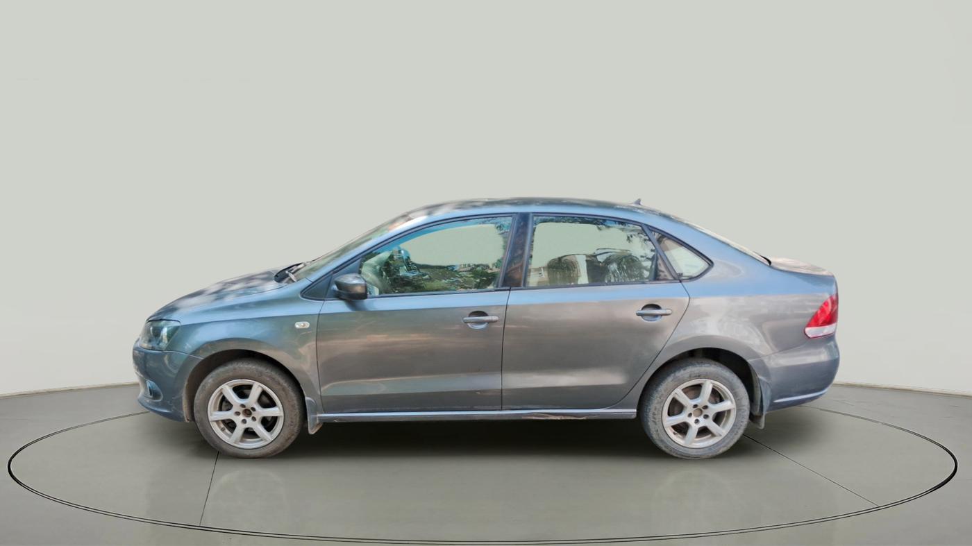 2013 Volkswagen Vento HIGHLINE DIESEL 1.6, Diesel, Manual, 1,45,899 km, exterior