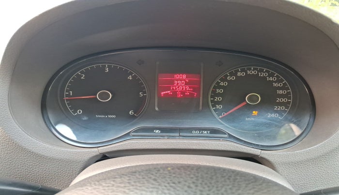 2013 Volkswagen Vento HIGHLINE DIESEL 1.6, Diesel, Manual, 1,45,899 km, interior