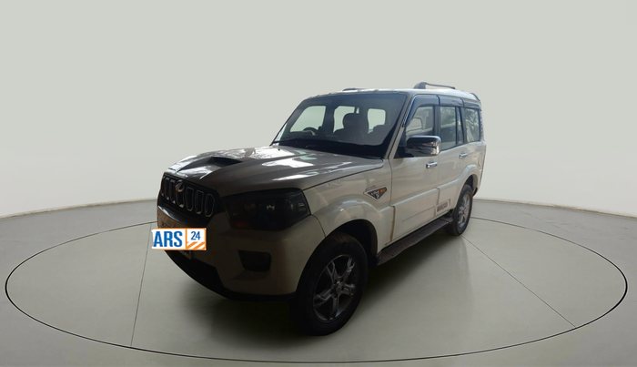 2016 Mahindra Scorpio S10, Diesel, Manual, 1,32,019 km, exterior