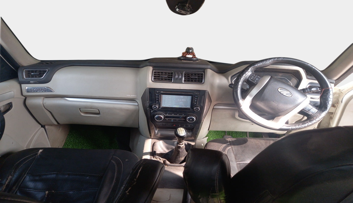2016 Mahindra Scorpio S10, Diesel, Manual, 1,32,019 km, interior