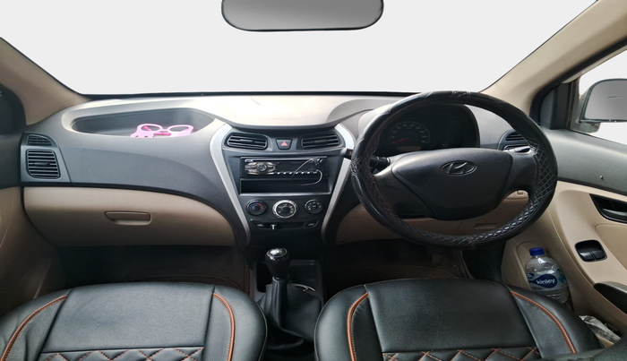 2016 Hyundai Eon ERA +, Petrol, Manual, 94,997 km, interior