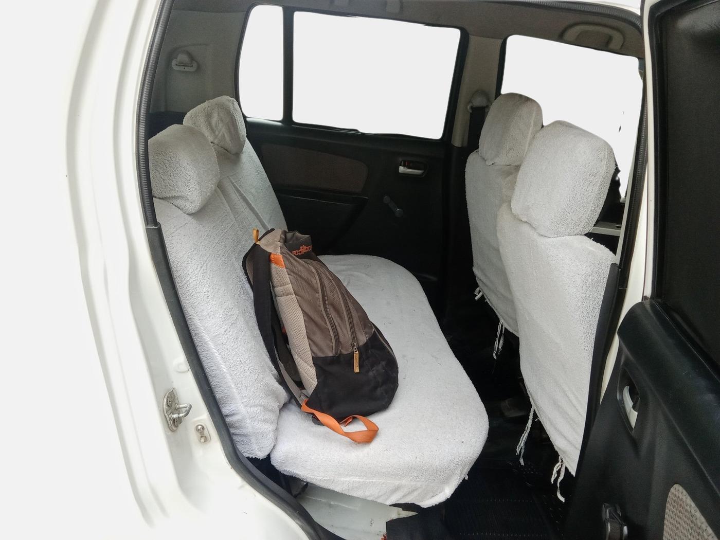 2014 Maruti Wagon R 1.0 LXI, Petrol, Manual, 50,979 km, interior
