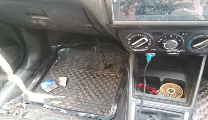 2022 Maruti Swift VXI CNG, CNG, Manual, 59,292 km, interior