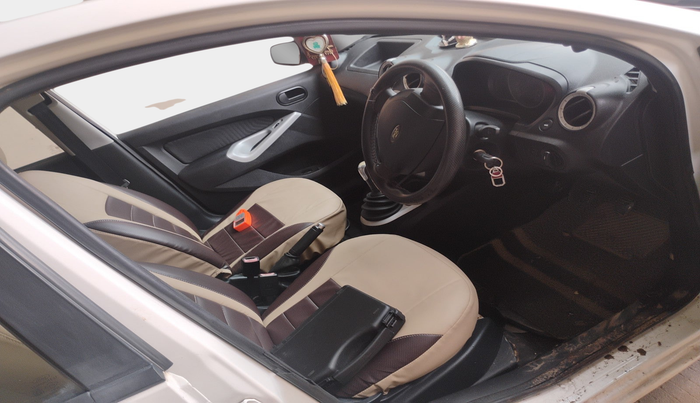 2011 Ford Figo ZXI 1.4 DIESEL, Diesel, Manual, 1,42,261 km, interior
