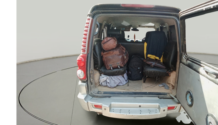 2014 Mahindra Scorpio VLX 2WD AIRBAG BS-III, Diesel, Manual, 1,22,781 km, exterior