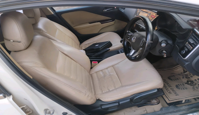 2014 Honda City 1.5L I-DTEC V, Diesel, Manual, 1,66,184 km, interior