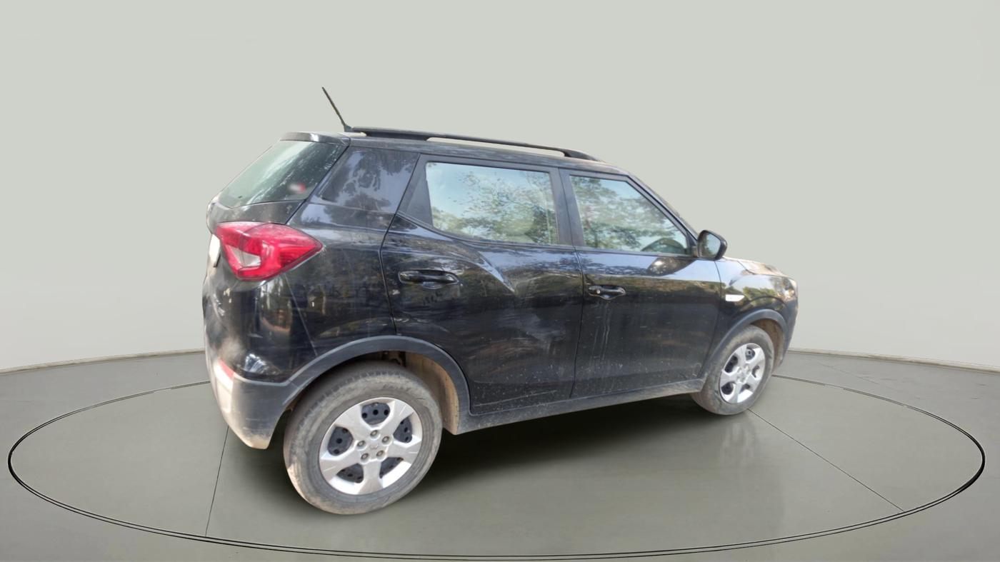 2023 Mahindra XUV300 W6 1.5 Sunroof Diesel, Diesel, Manual, 46,240 km, exterior
