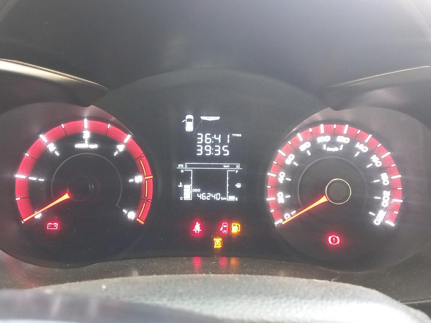 2023 Mahindra XUV300 W6 1.5 Sunroof Diesel, Diesel, Manual, 46,240 km, interior