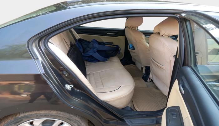 2020 Honda Amaze 1.2L I-VTEC V, Petrol, Manual, 22,100 km, interior