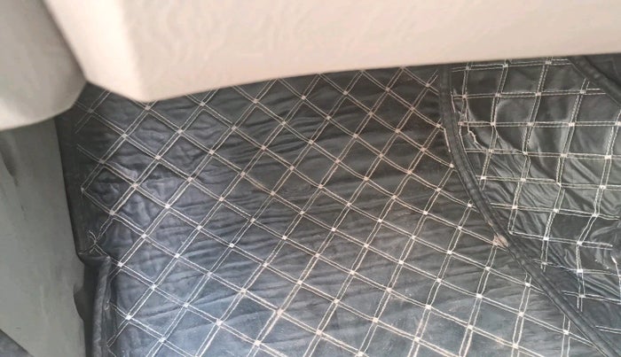 2019 Mahindra Scorpio S11 2WD, Diesel, Manual, 2,05,117 km, interior