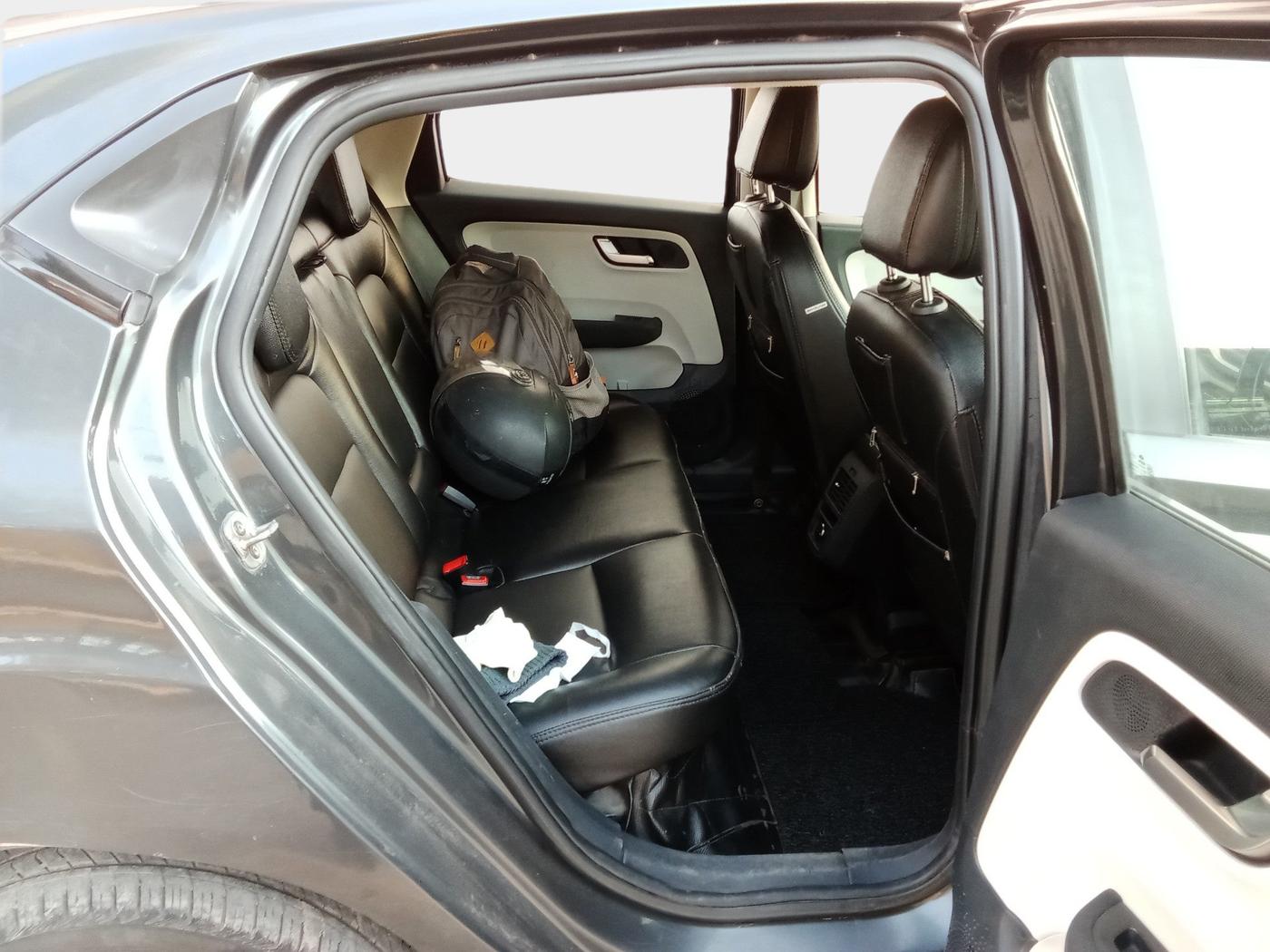 2021 Tata ALTROZ XZ PETROL, Petrol, Manual, 84,494 km, interior