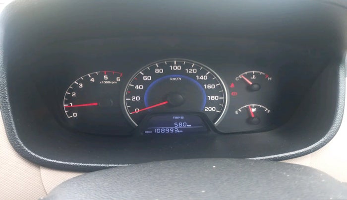 2016 Hyundai Grand i10 SPORTZ 1.1 CRDI, Diesel, Manual, 1,08,993 km, interior