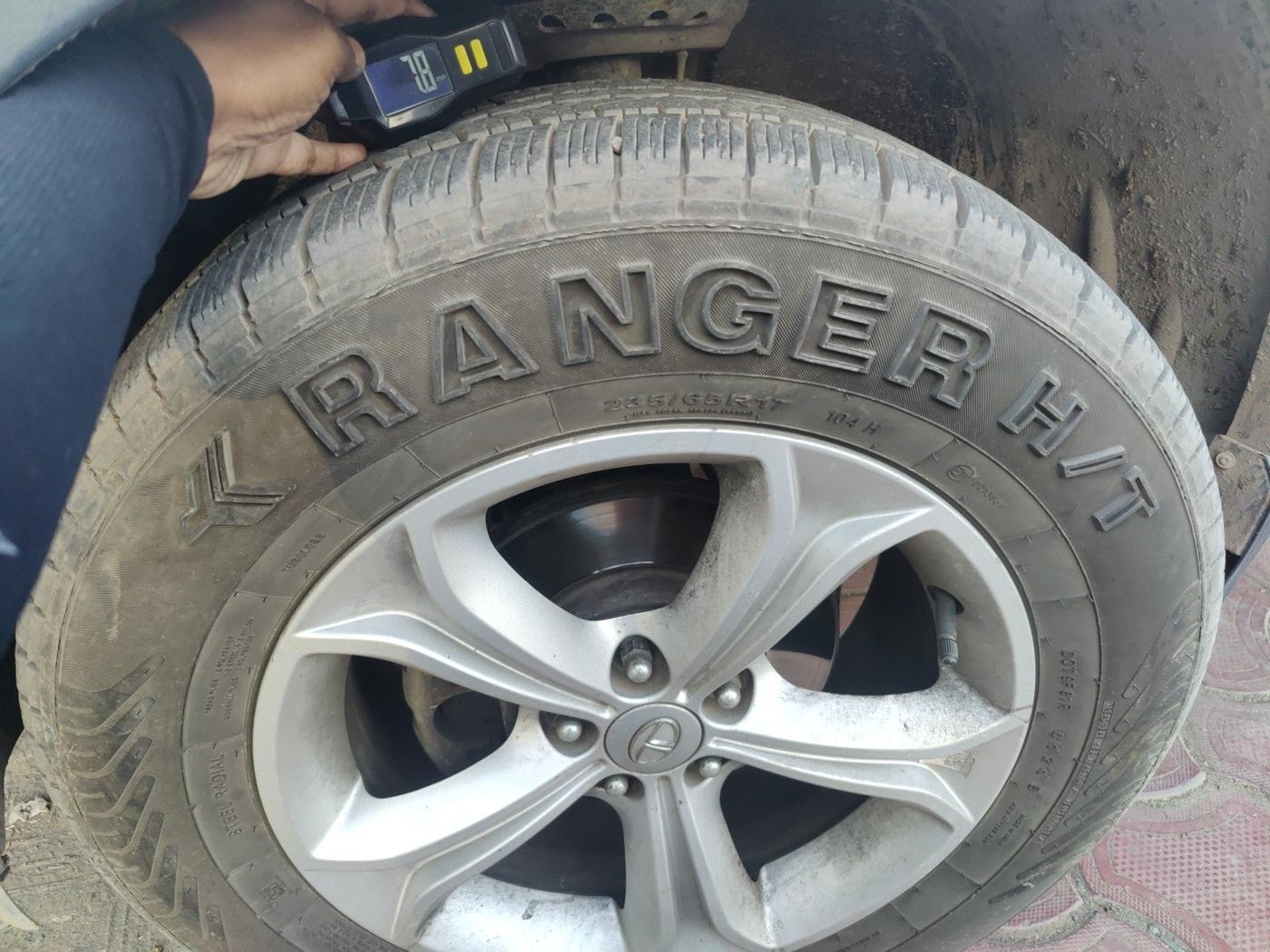 2019 Tata Harrier XZ 2.0L, Diesel, Manual, 60,019 km, tyre