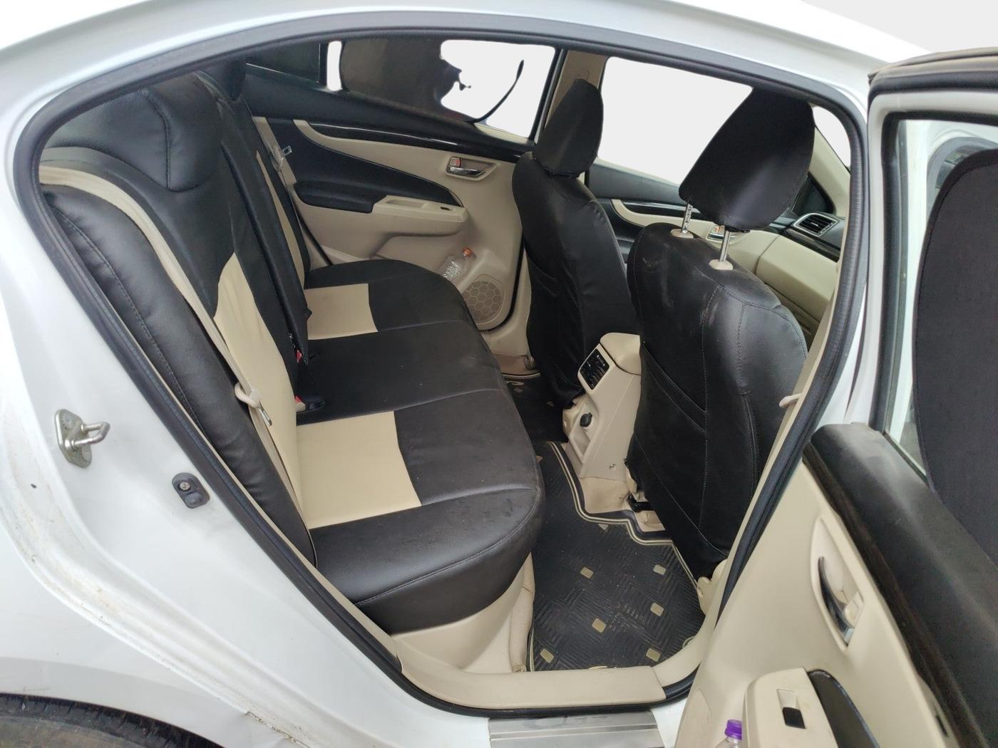 2015 Maruti Ciaz VDI +, Diesel, Manual, 1,37,961 km, interior