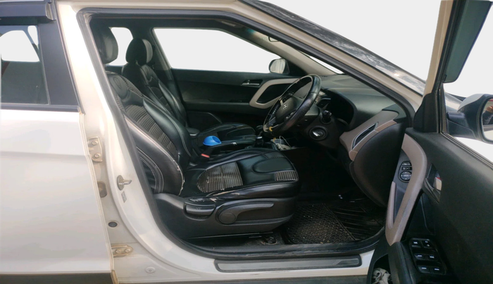 2017 Hyundai Creta SX 1.6 DIESEL, Diesel, Manual, 1,20,446 km, interior