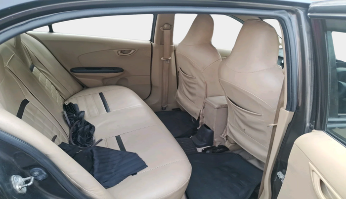 2015 Honda Amaze 1.5L I-DTEC S, Diesel, Manual, 1,02,538 km, interior