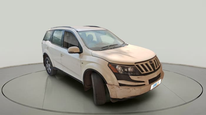 2012 Mahindra XUV500 W8, Diesel, Manual, 2,03,800 km, exterior