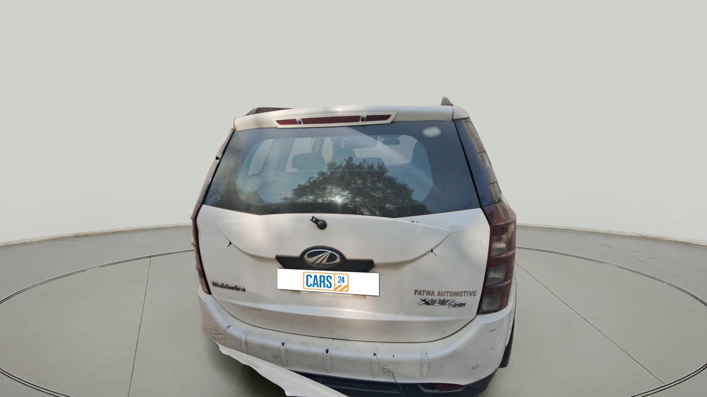2012 Mahindra XUV500 W8, Diesel, Manual, 2,03,800 km, exterior