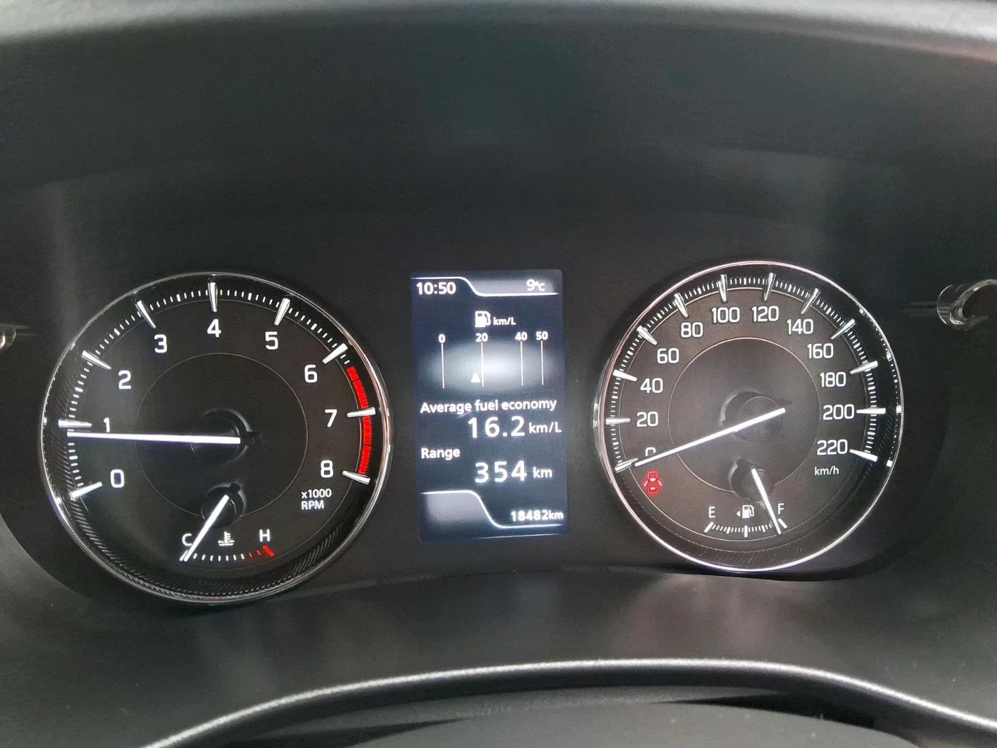 2023 Toyota Glanza V, Petrol, Manual, 18,482 km, interior