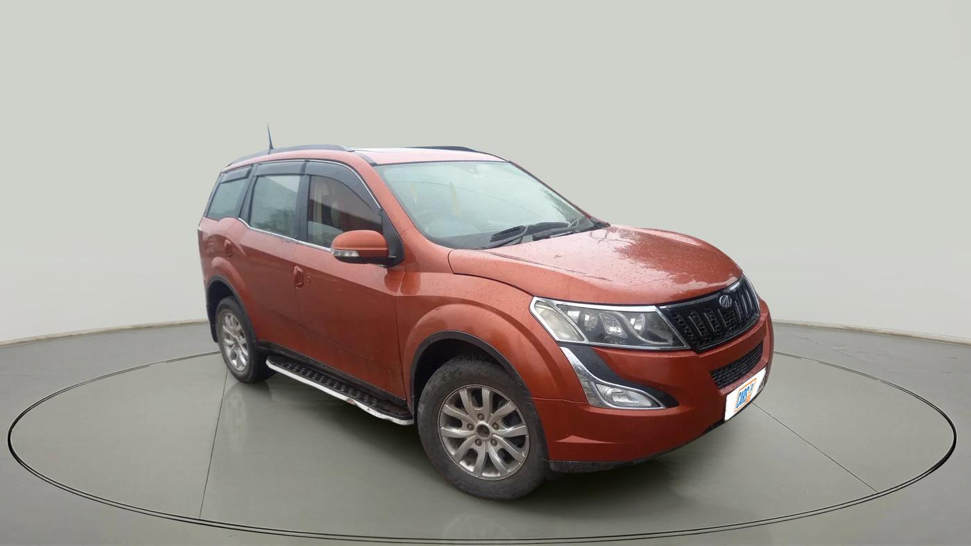 2015 Mahindra XUV500 W10, Diesel, Manual, 97,000 km, exterior