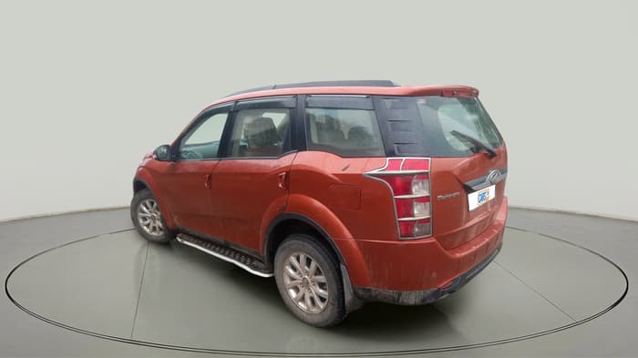2015 Mahindra XUV500 W10, Diesel, Manual, 97,000 km, exterior