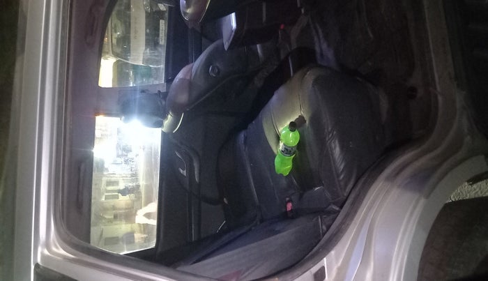 2011 Mahindra XUV500 W6, Diesel, Manual, 74,448 km, interior